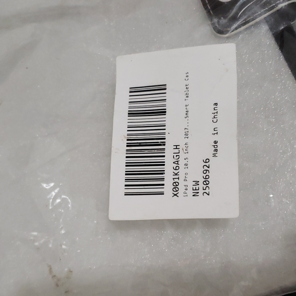 New iPad pro Black Tablet Case - Picture 4 of 6